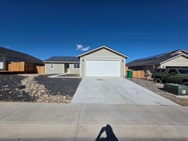 featured image of 4562 Spaight Way