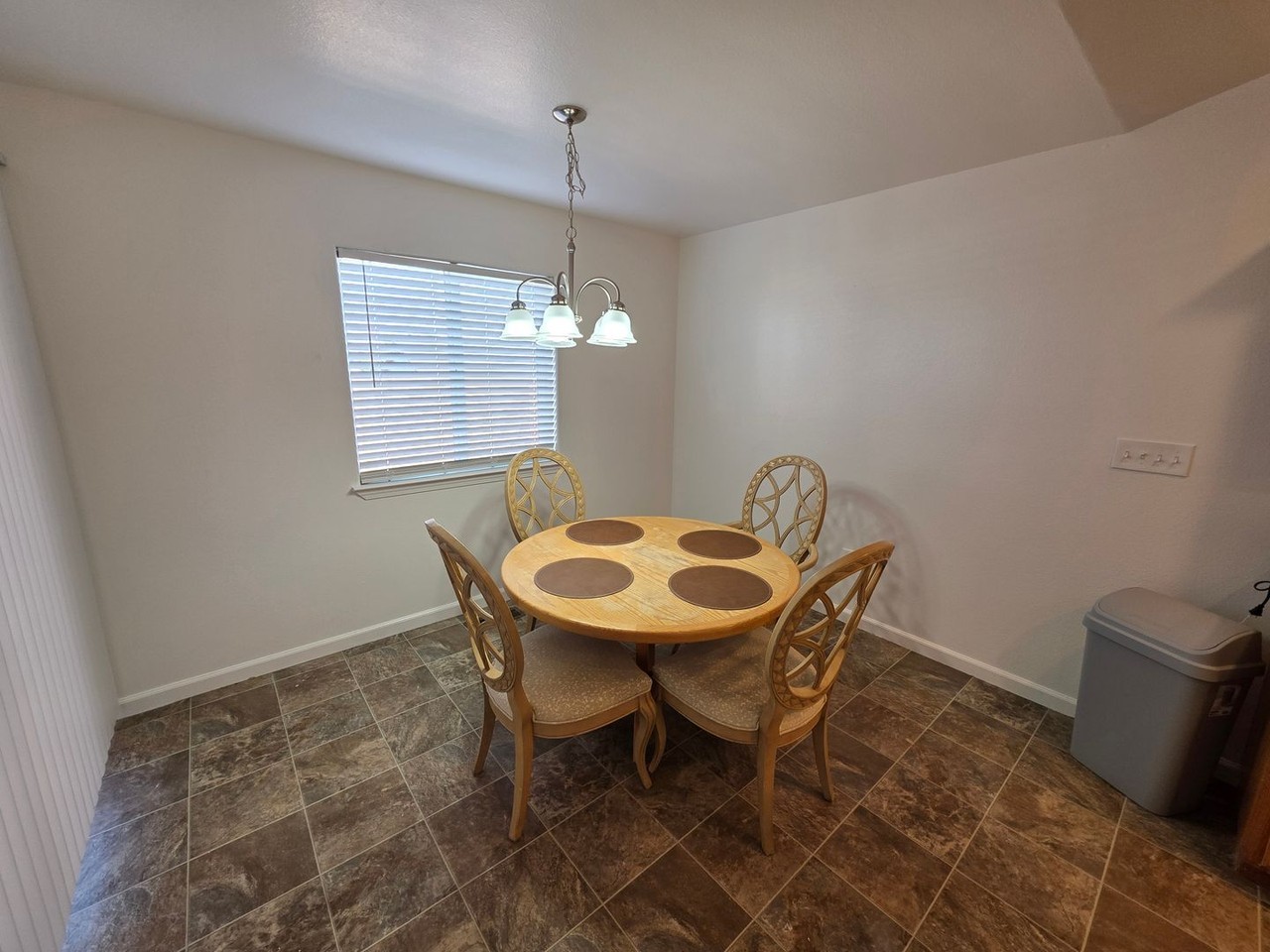 4562 Spaight Way - Photo 3 of 19