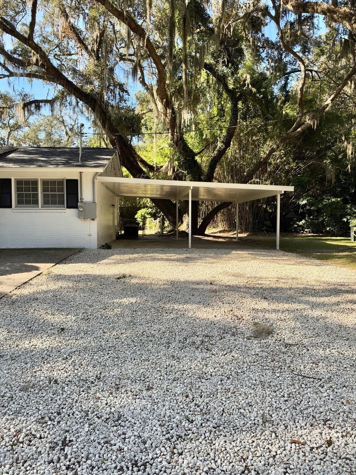 101 Rivera Dr - Photo 4 of 38