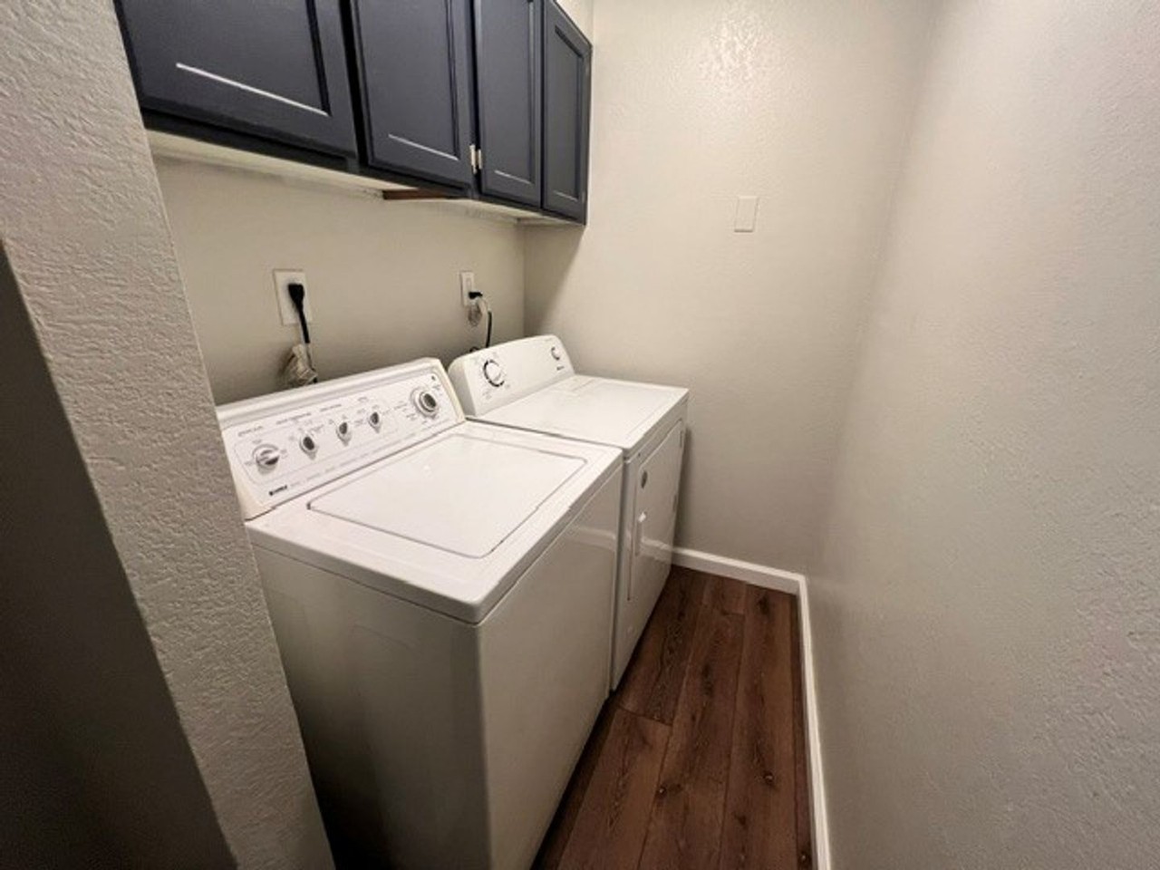 1404 Santa Margarita St #F - Photo 7 of 14