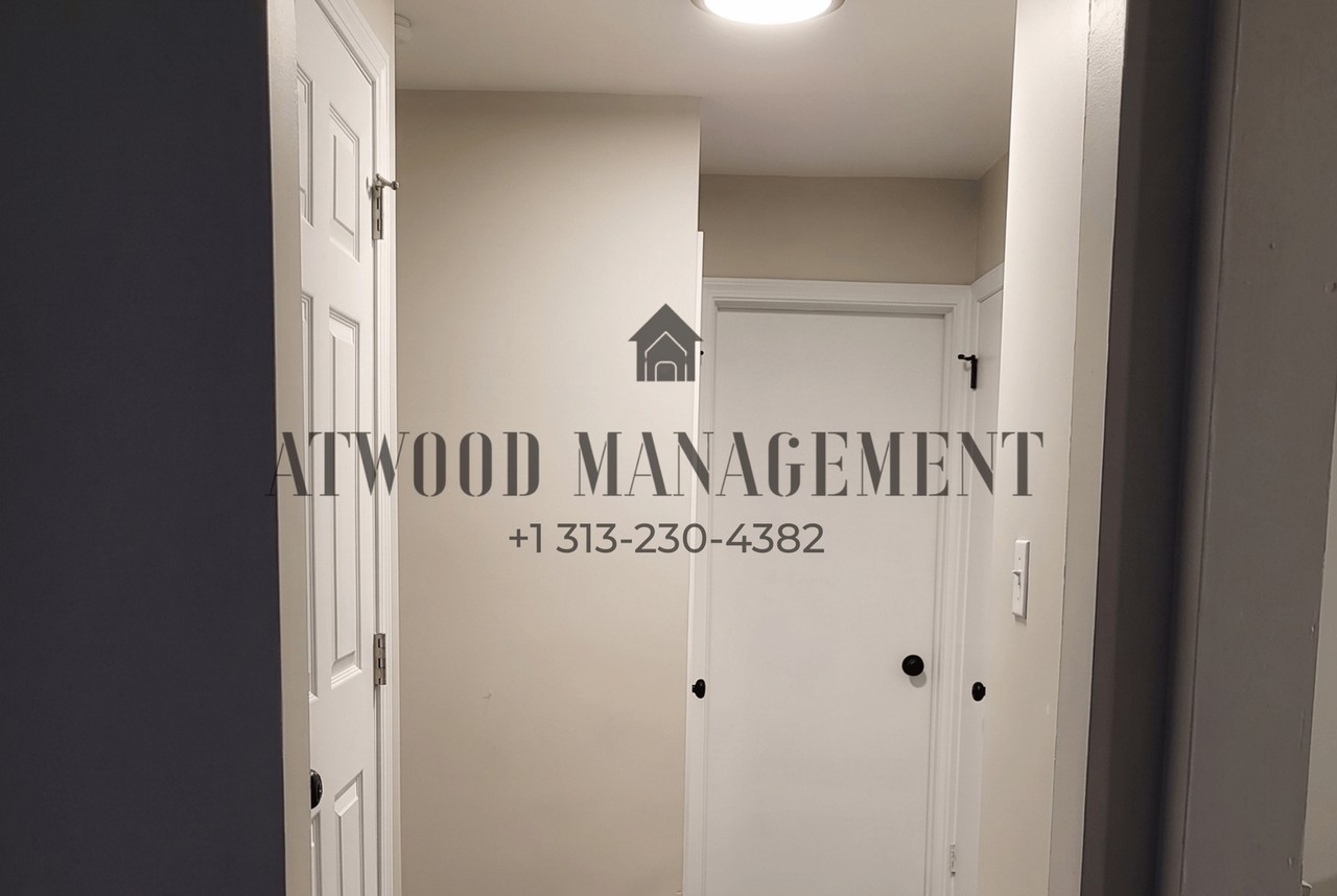 20201 Archdale St - Photo 3 of 13