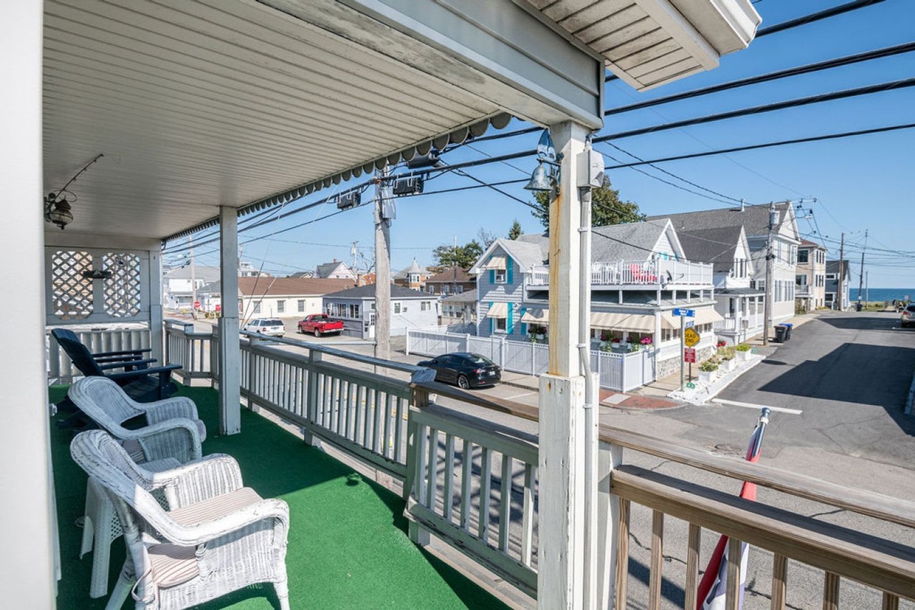 68 E Grand Ave - Photo 7 of 19