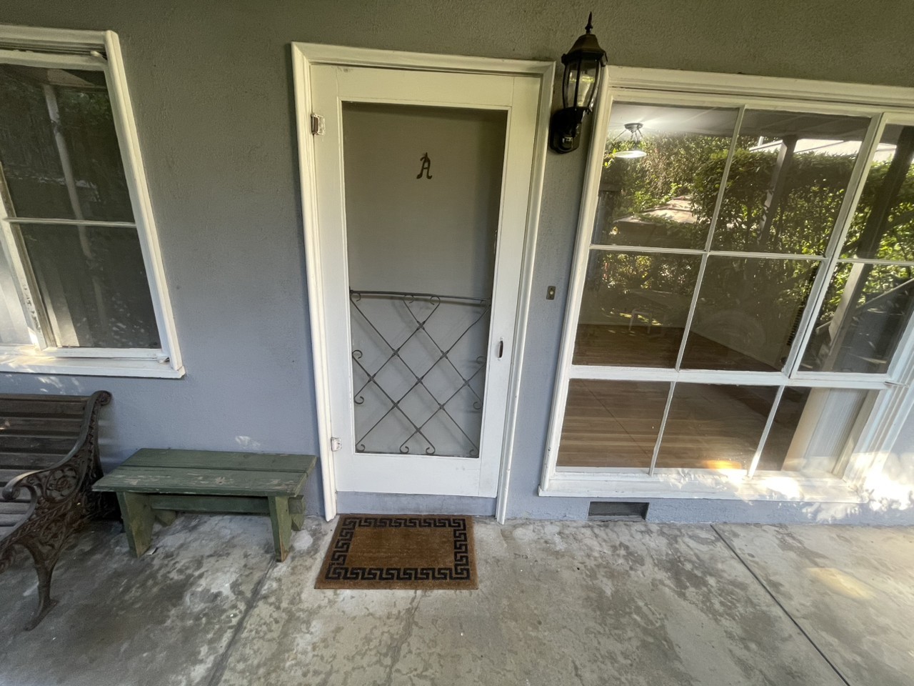 1112 Fremont Ave - Photo 3 of 16