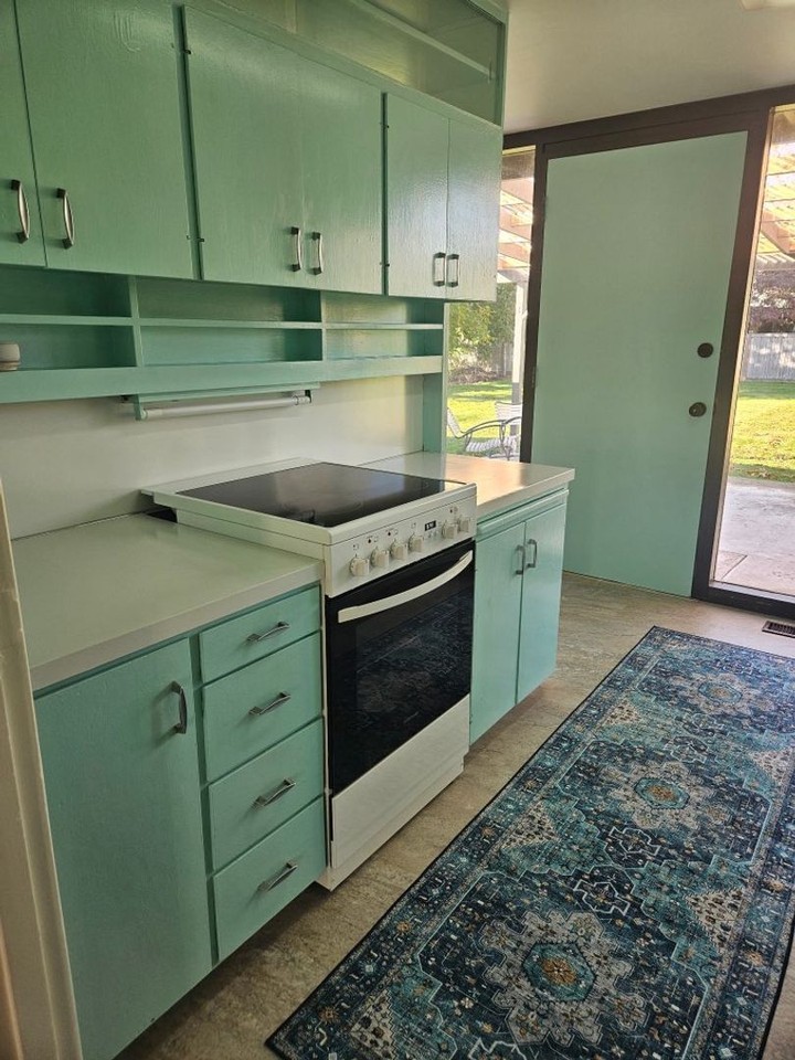 33112 Se 43rd St - Photo 2 of 15