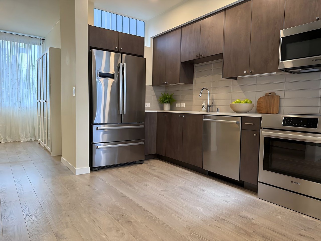 3070 Sw Avalon Way - Photo 5 of 18