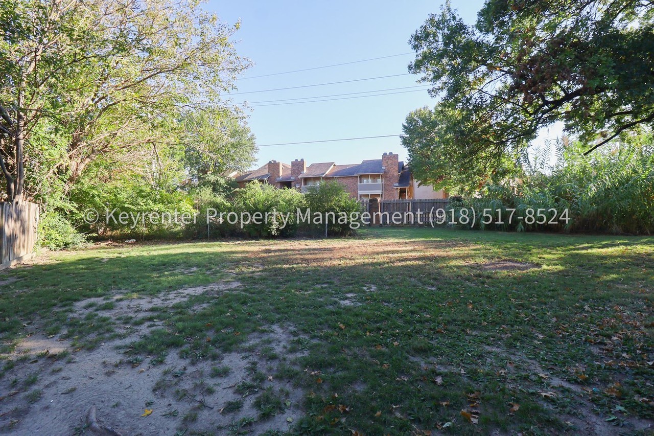 5819 S 83rd East Pl - Photo 5 of 50
