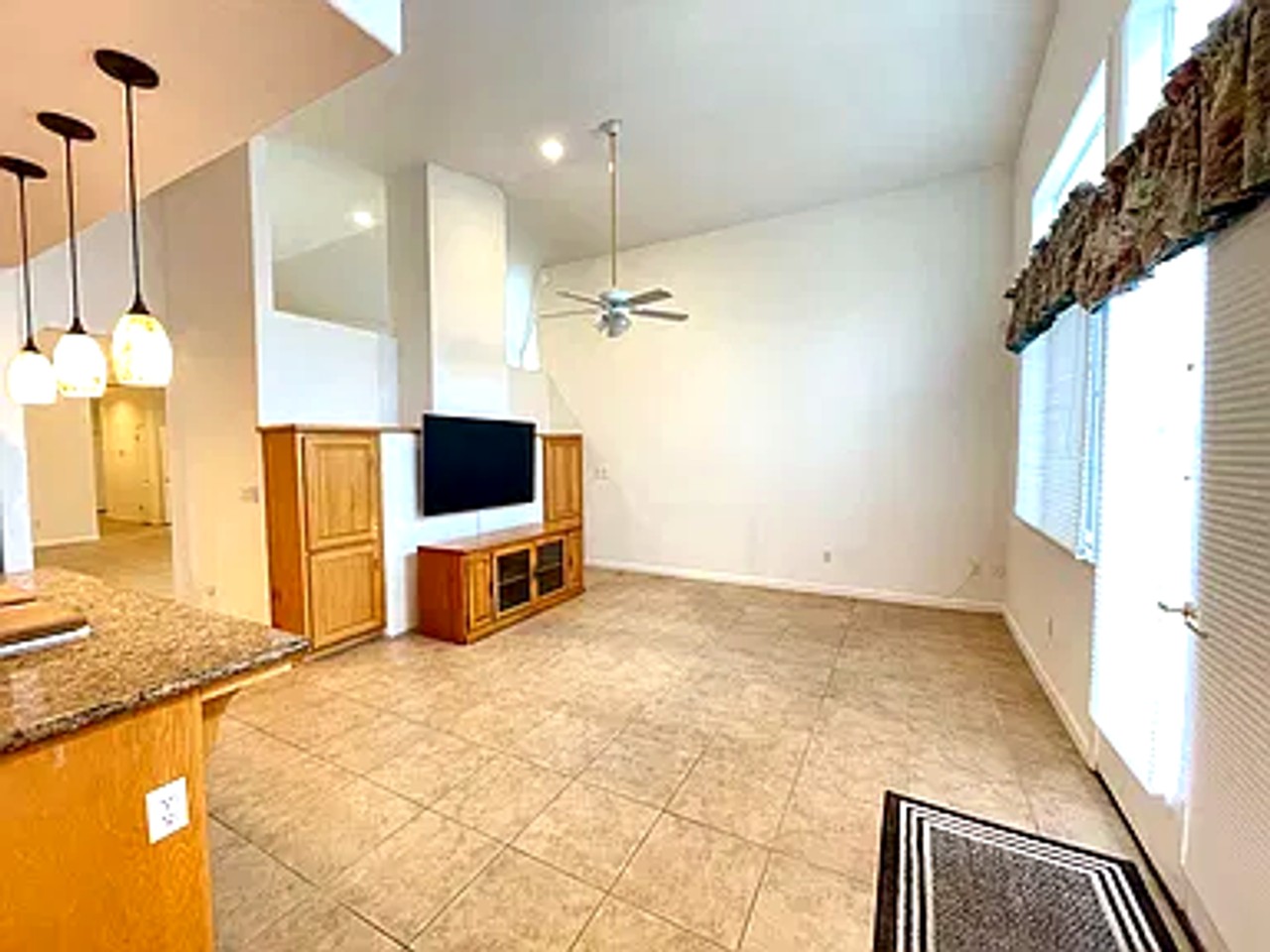 7803 Medinah Ct - Photo 4 of 30