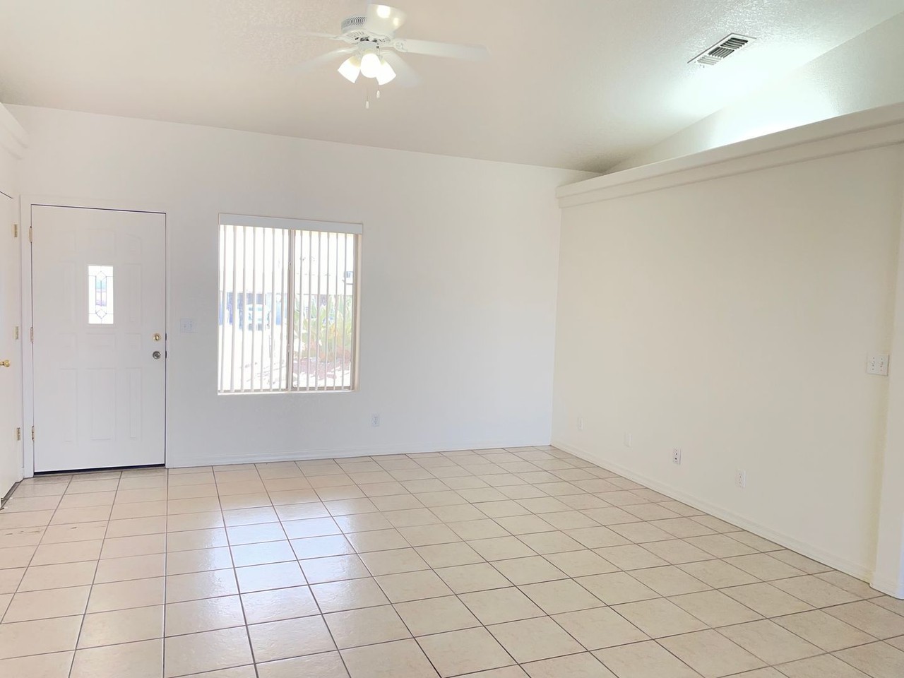 2375 Swift Dr - Photo 5 of 22