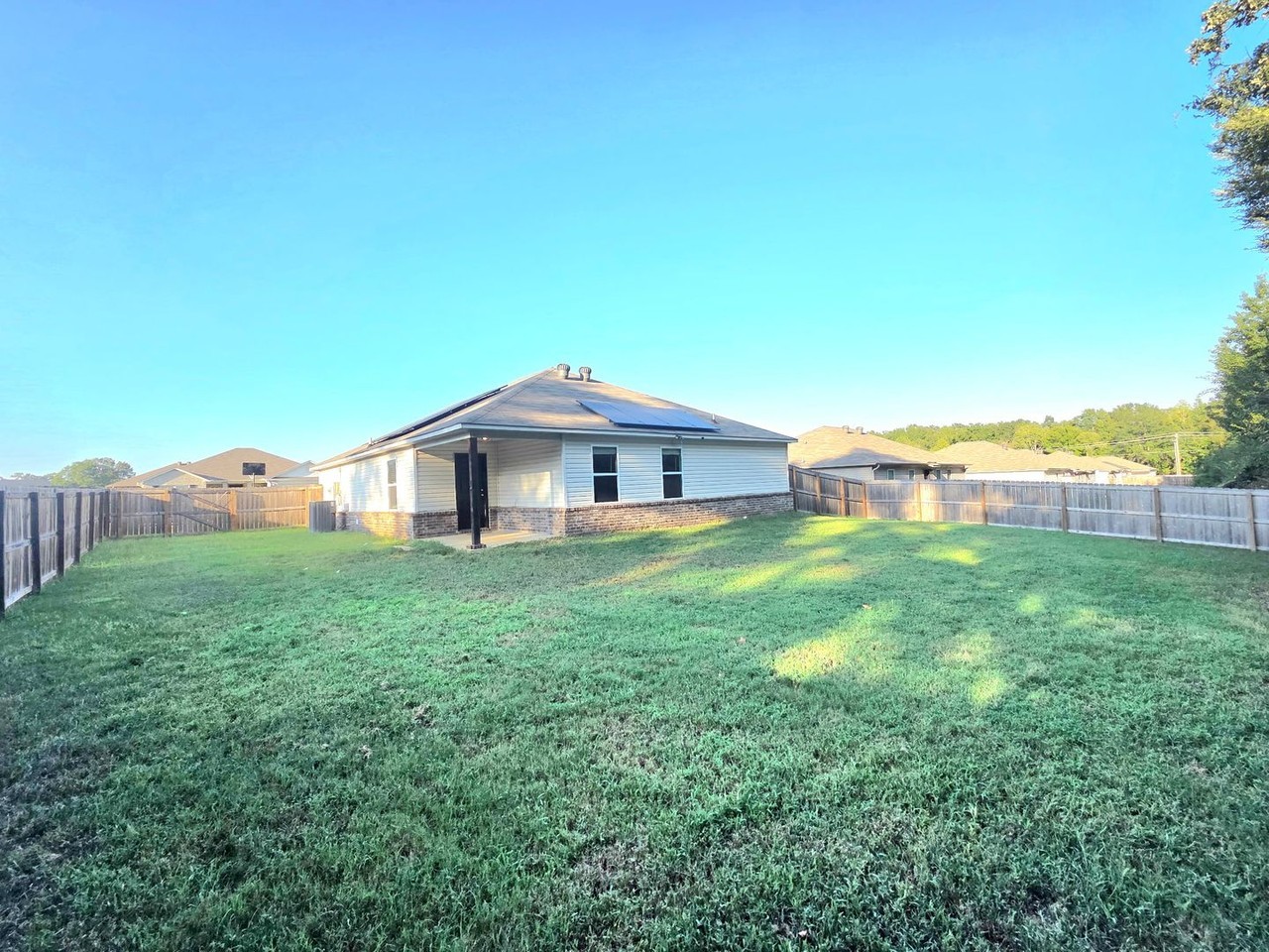 23 Dunnaway Dr - Photo 3 of 3