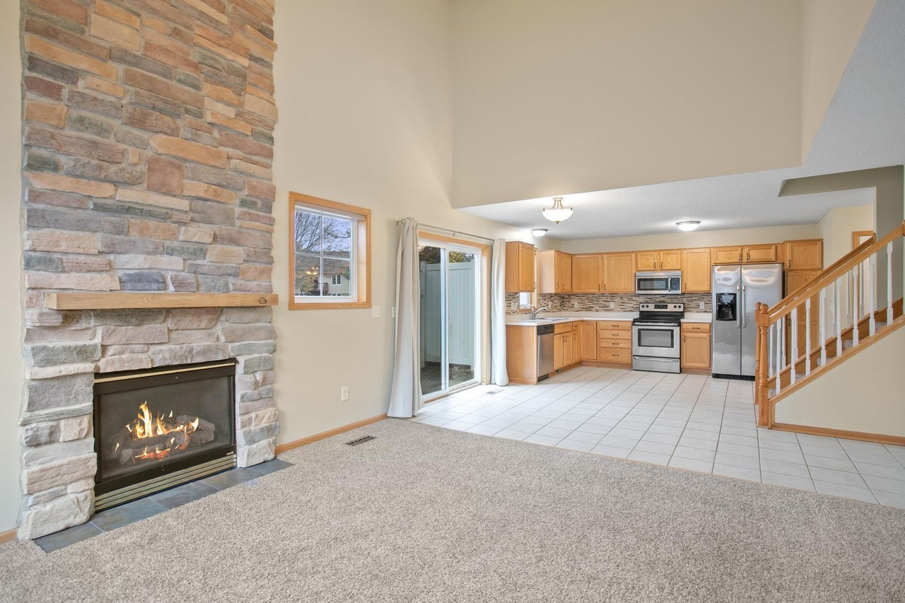 18018 Vance Cir Nw - Photo 3 of 16