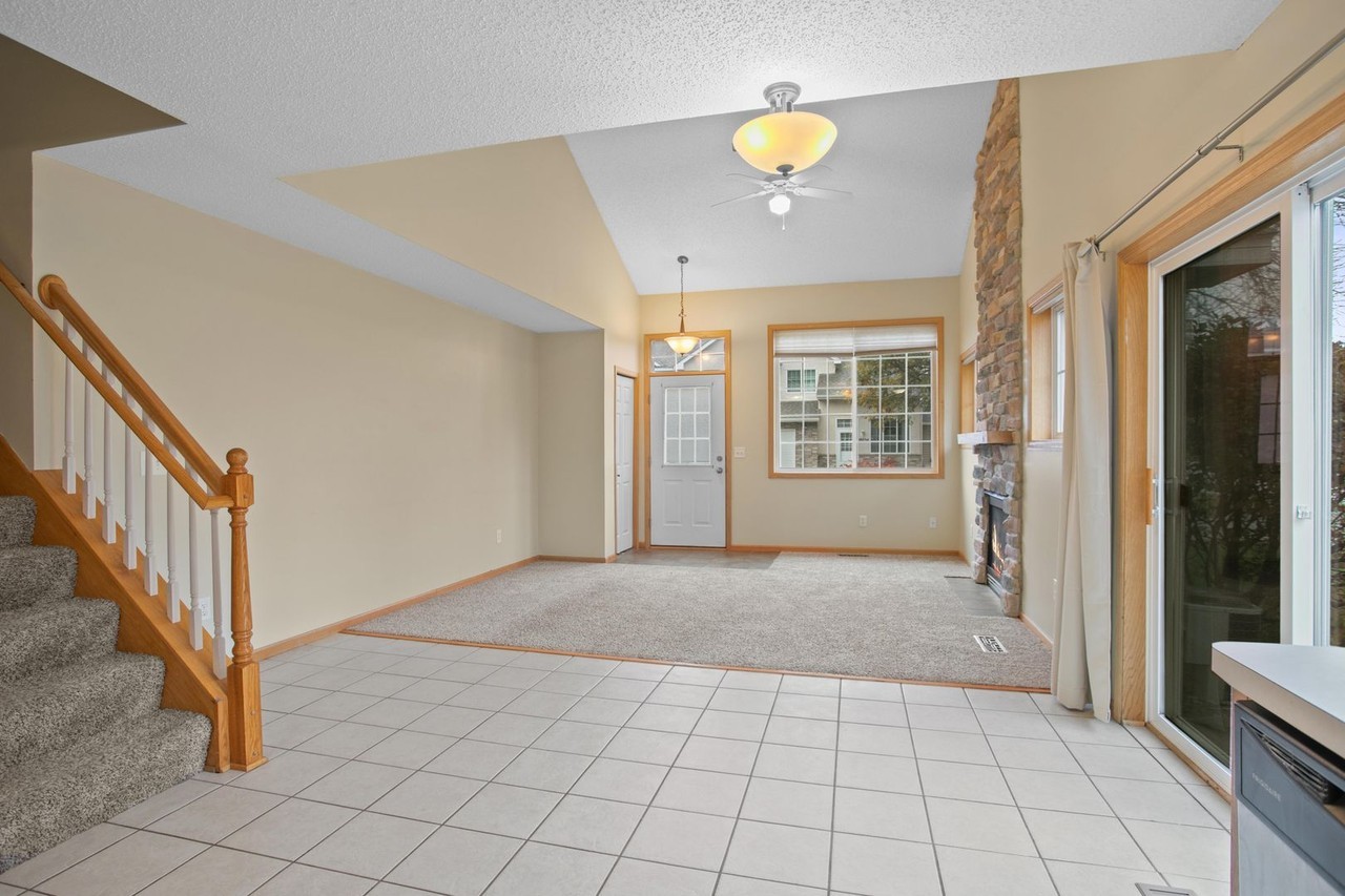 18018 Vance Cir Nw - Photo 4 of 16