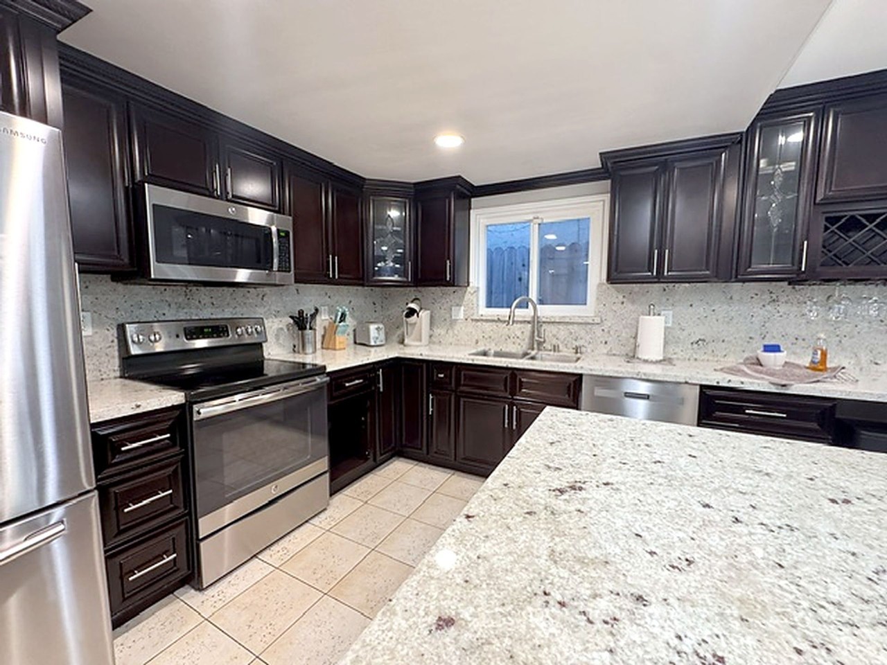 34012 Silver Lantern St - Photo 3 of 37