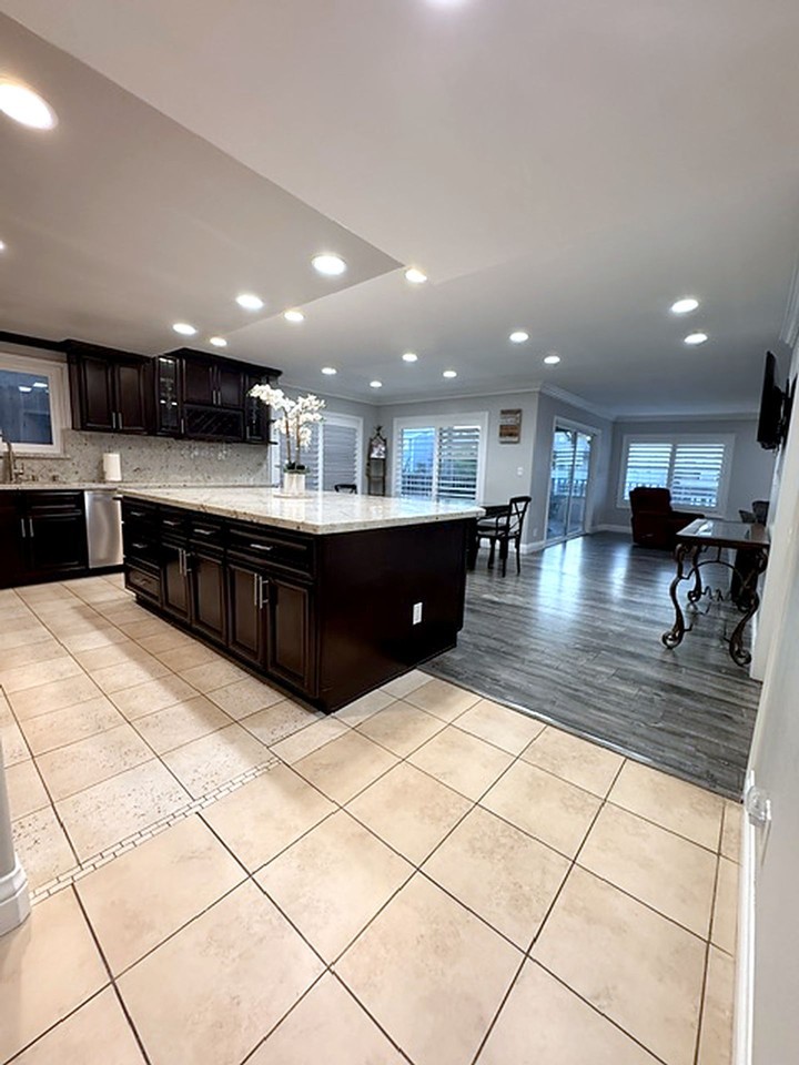 34012 Silver Lantern St - Photo 5 of 37