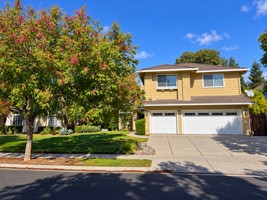 featured image of 3716 Valley View Way
