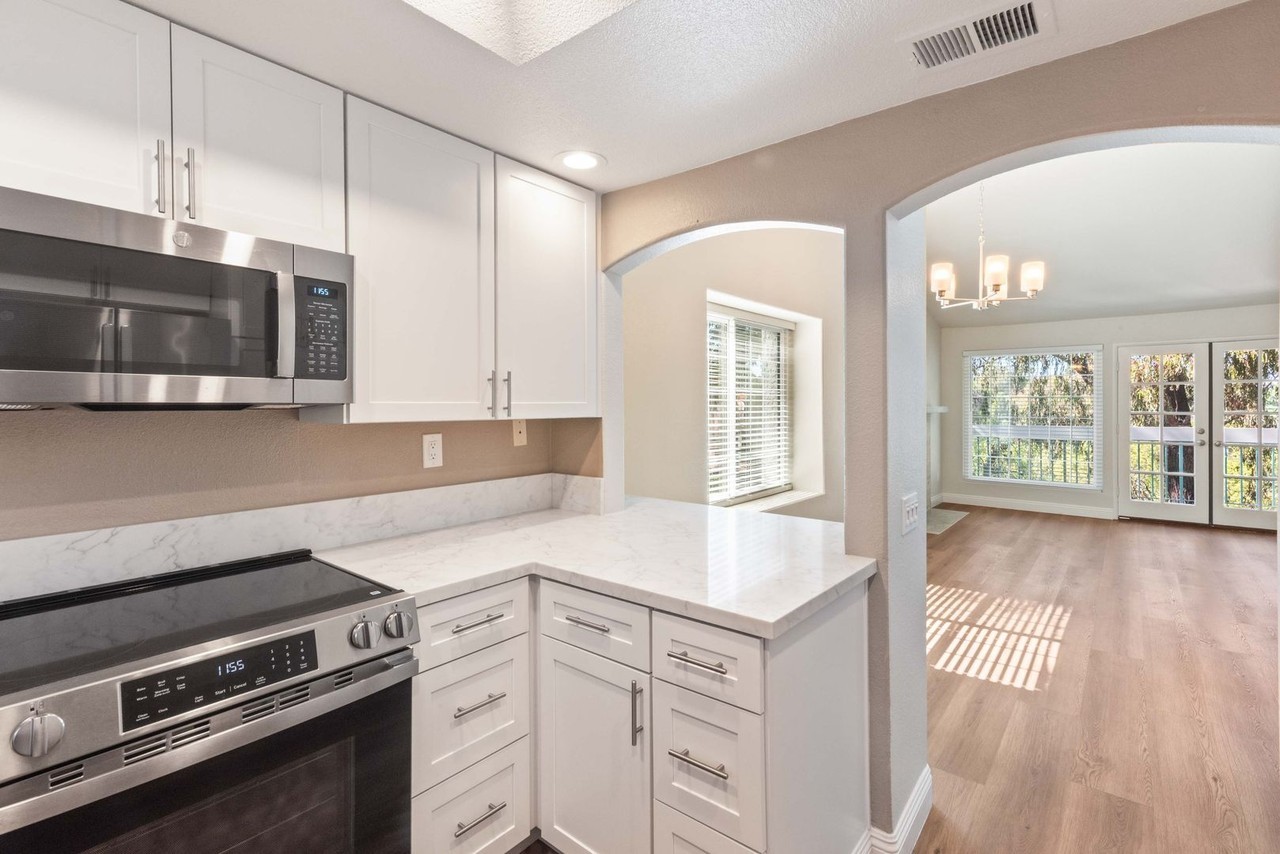 16274 Avenida Venusto - Photo 2 of 36