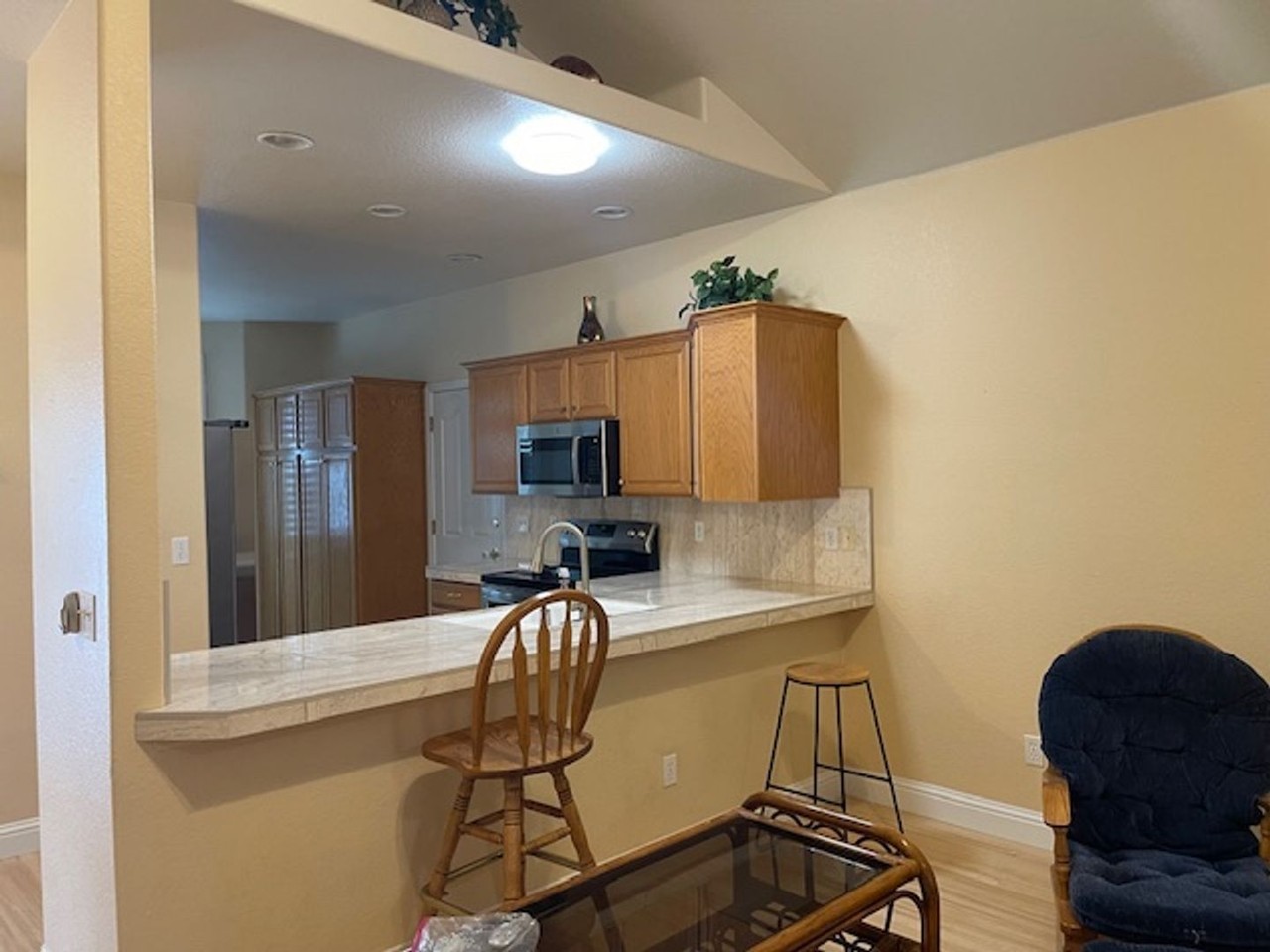 2472 Chardonnay Dr - Photo 5 of 17