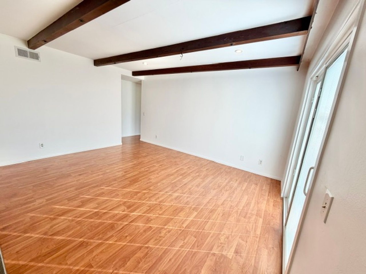 7533 Carlisle Way - Photo 5 of 15