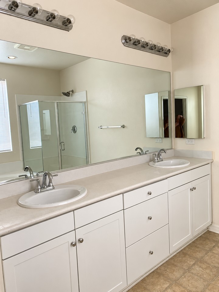 5409 Kinnett Ave - Photo 7 of 9