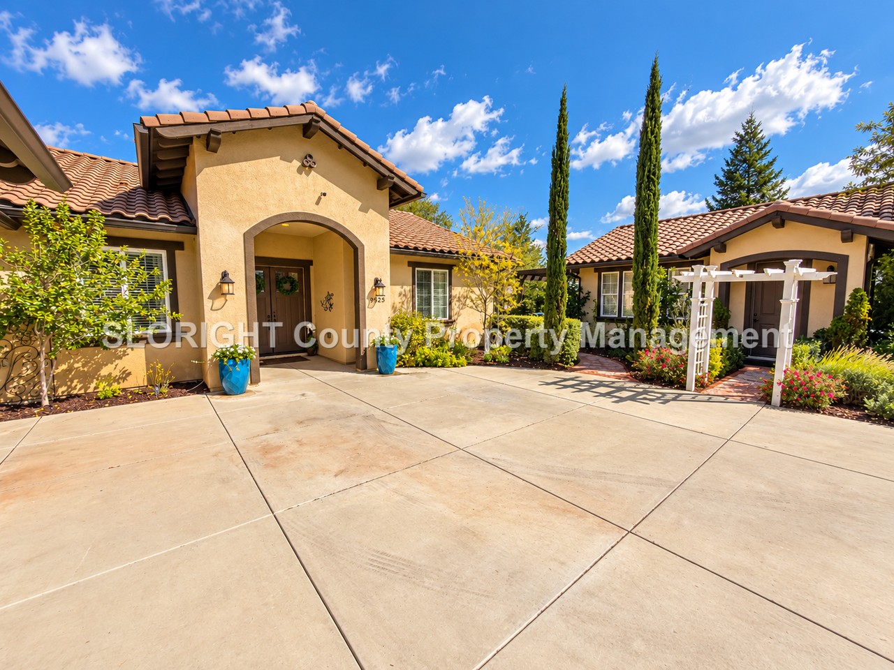 9525 Via Cielo - Photo 4 of 38