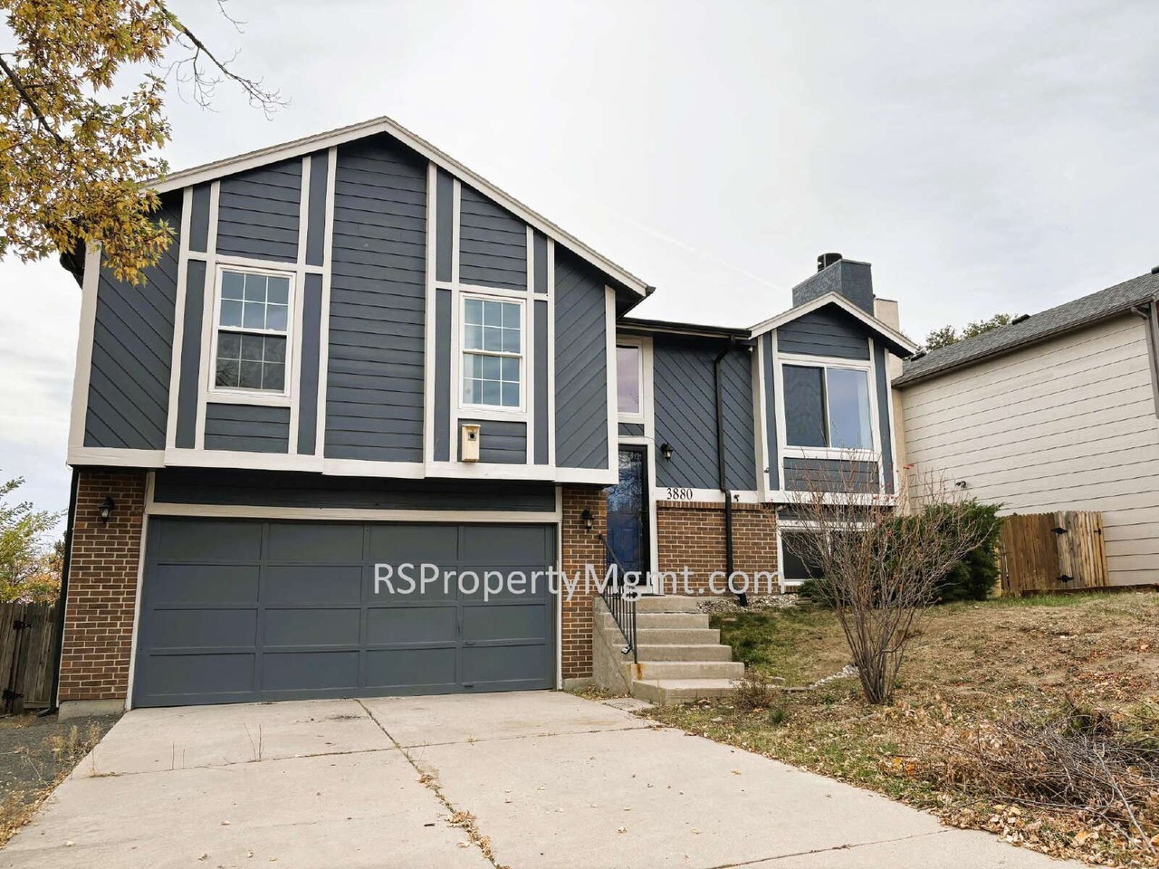 3880 Vicksburg Ter