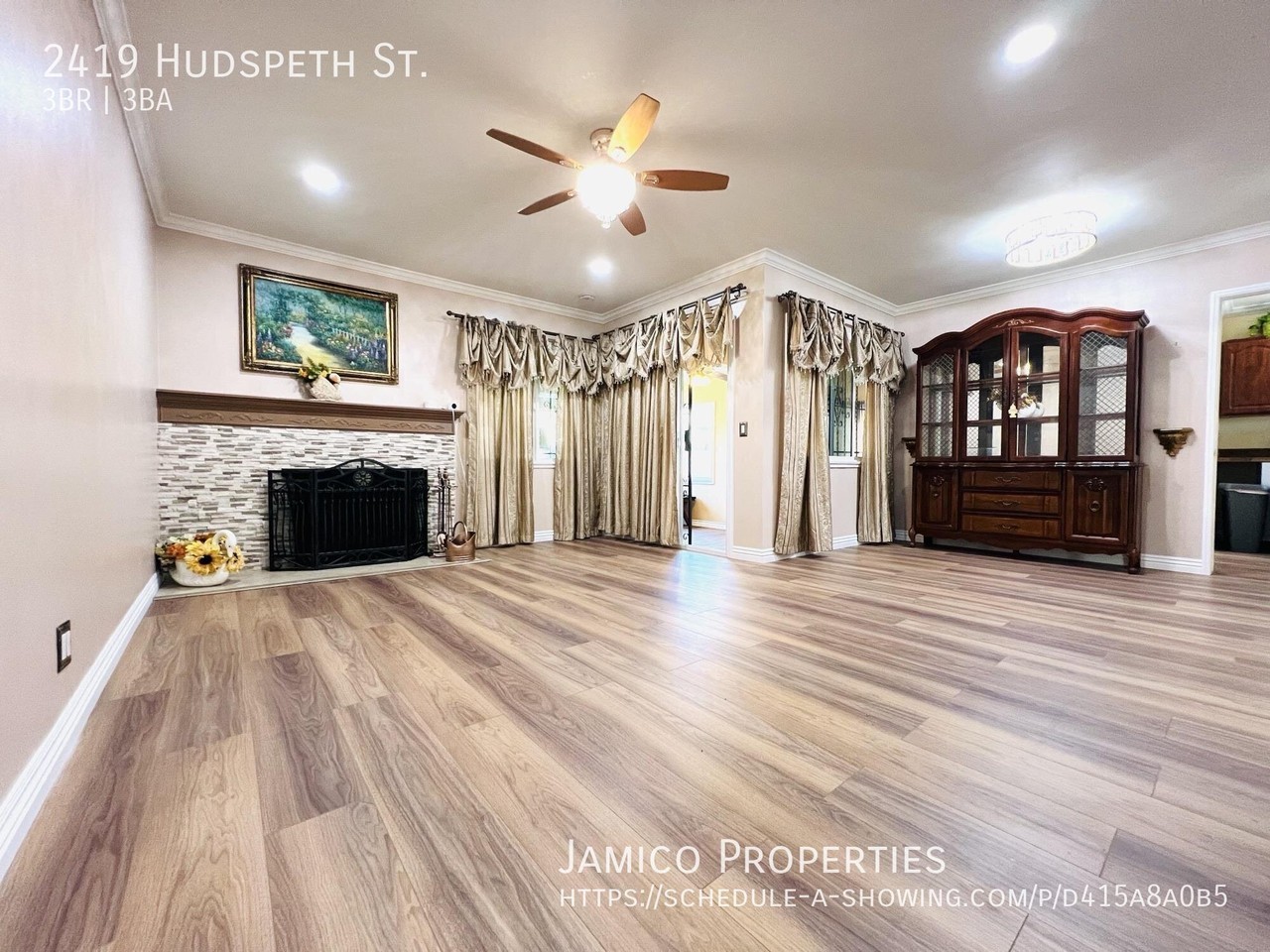 2419 Hudspeth St - Photo 4 of 18