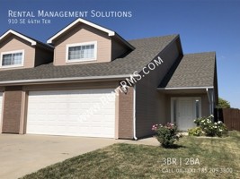 featured image of 910 Se 44th Ter