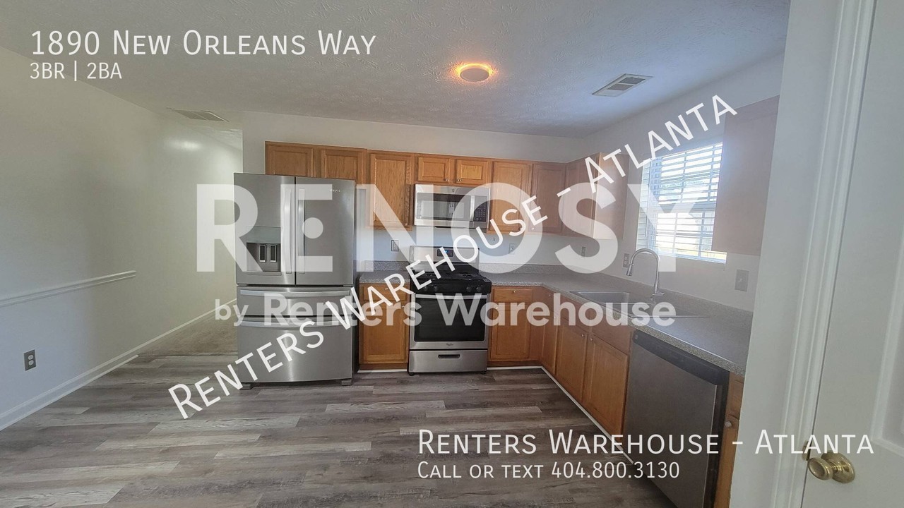 1890 New Orleans Way - Photo 3 of 11
