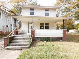 380 Noble Ave - Photo 1 of 1