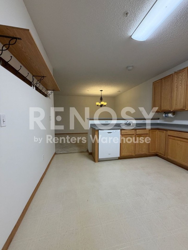 4809 Blaine Ave - Photo 3 of 19