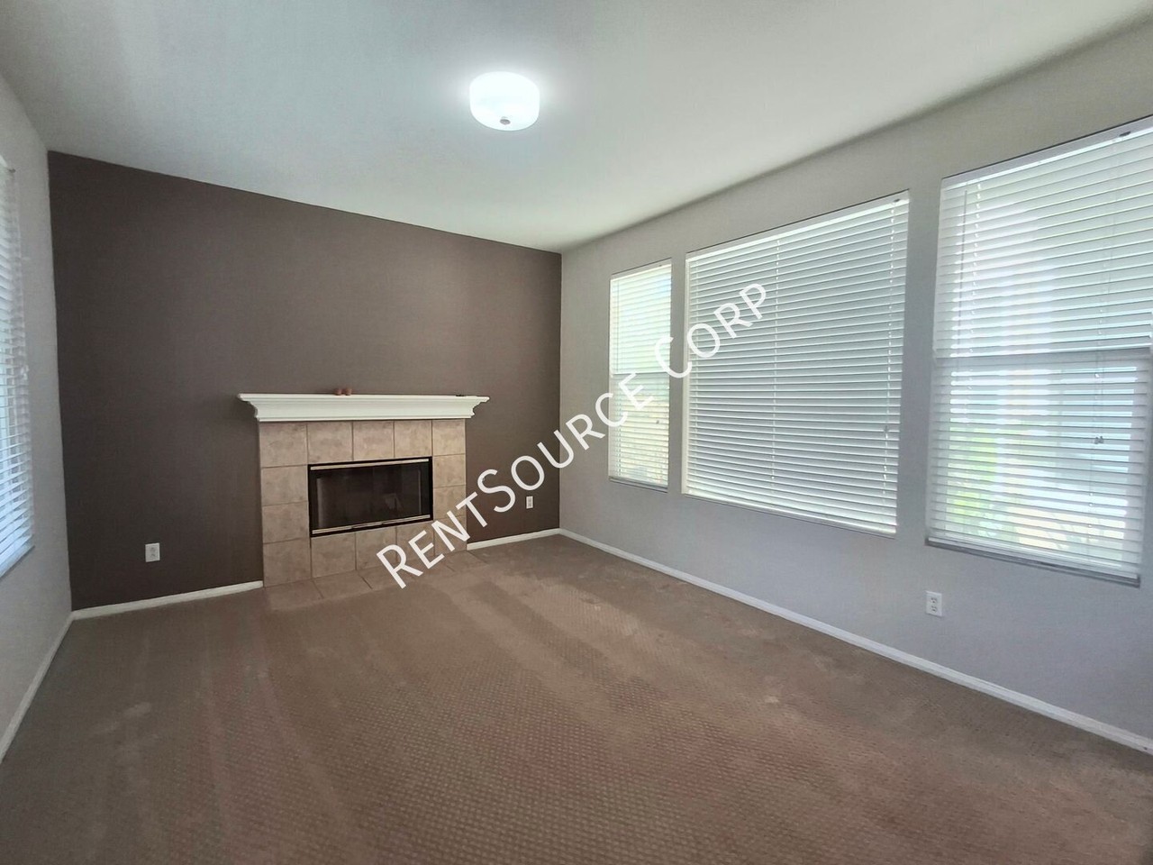 27507 Sunny Creek Dr - Photo 3 of 43