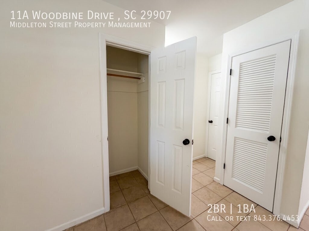 11A Woodbine Dr - Photo 3 of 17