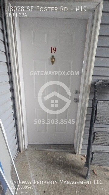 13028 Se Foster Rd #19 - Photo 3 of 20