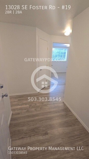 13028 Se Foster Rd #19 - Photo 4 of 20