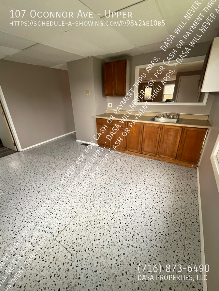 107 Oconnor Ave - Photo 4 of 8