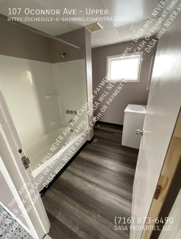 107 Oconnor Ave - Photo 5 of 8
