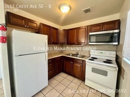 featured image of 3417 Crest Ave Se #B