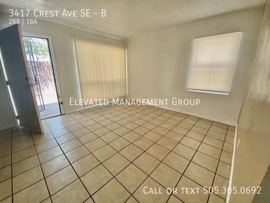 3417 Crest Ave Se #B - Photo 2 of 5