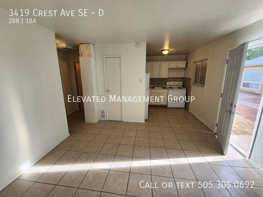 3419 Crest Ave Se #D - Photo 2 of 8