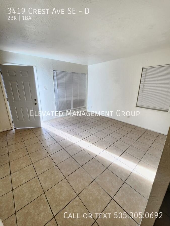 3419 Crest Ave Se #D - Photo 3 of 8