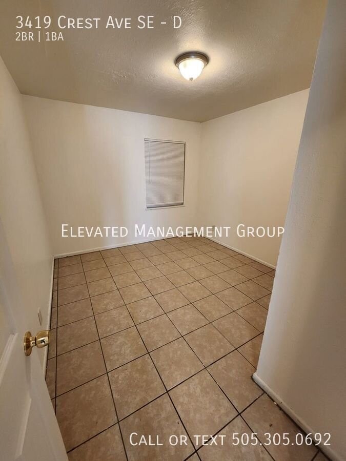 3419 Crest Ave Se #D - Photo 5 of 8
