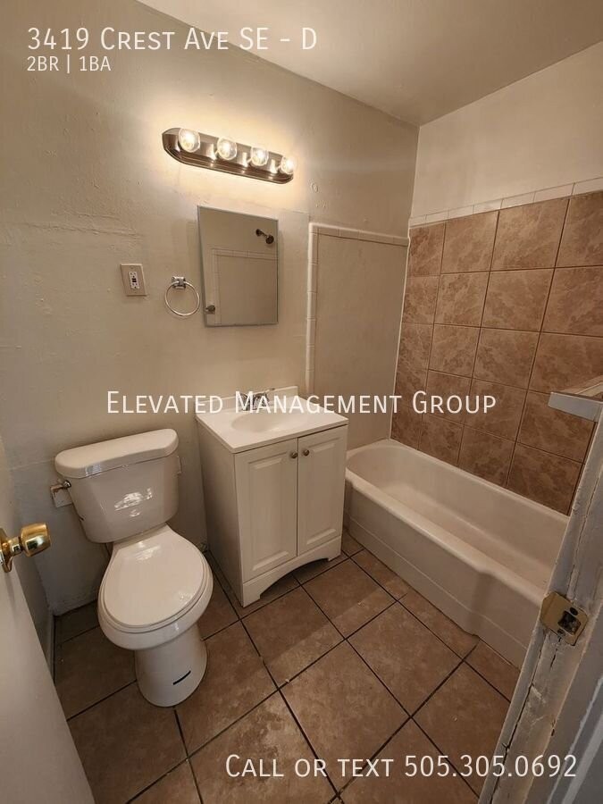 3419 Crest Ave Se #D - Photo 7 of 8