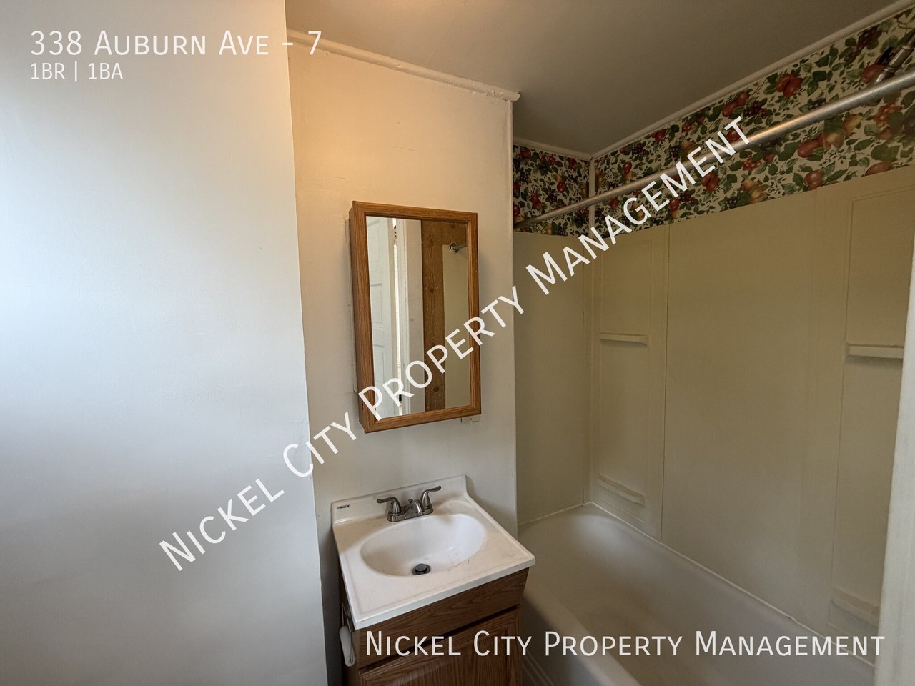 338 Auburn Ave #7 - Photo 5 of 5