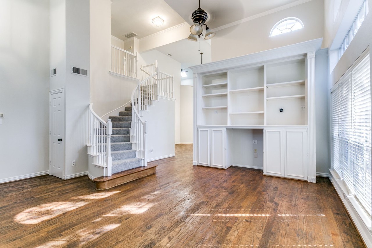 1214 Saint Regis Dr - Photo 3 of 25