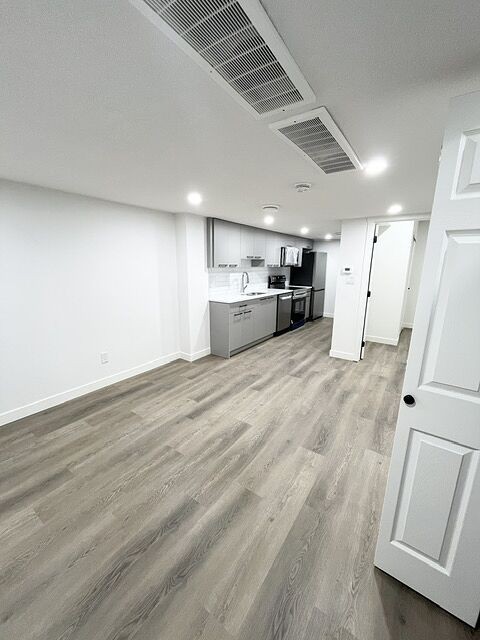 5643 Hawthorn Way Sw - Photo 3 of 20
