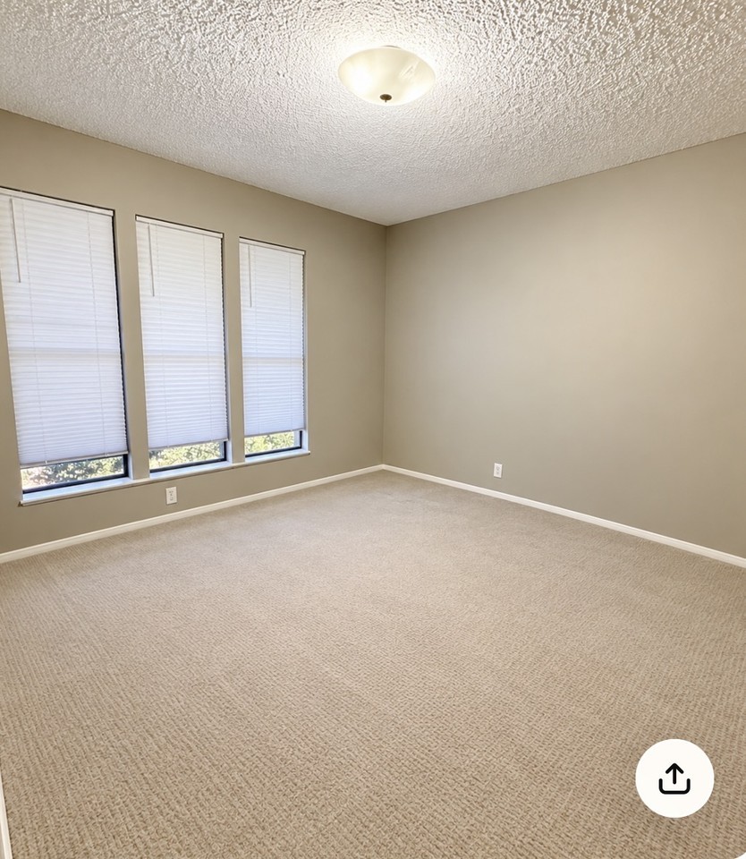 332 Camelback Rd #332 - Photo 4 of 11