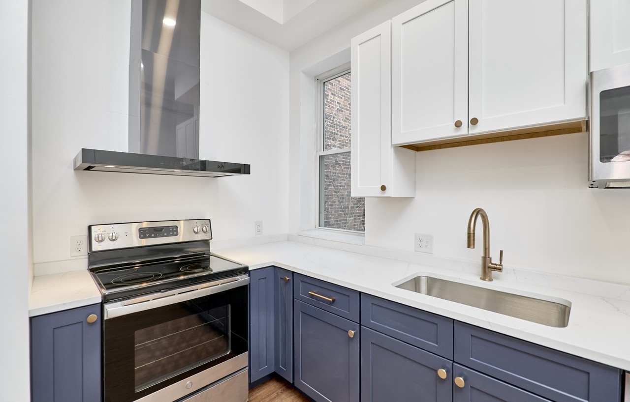 2255 S Jefferson Ave #B - Photo 3 of 21
