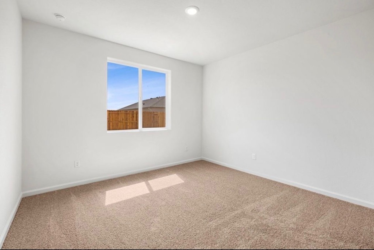 5528 Sunhaven St #NA - Photo 3 of 7