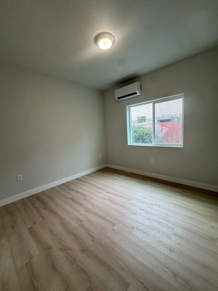 22289 S Garden Ave #NA - Photo 3 of 9