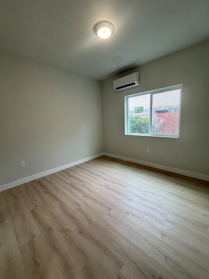 22289 S Garden Ave #NA - Photo 4 of 9