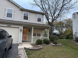 featured image of 13956 Edgewater Ct #B